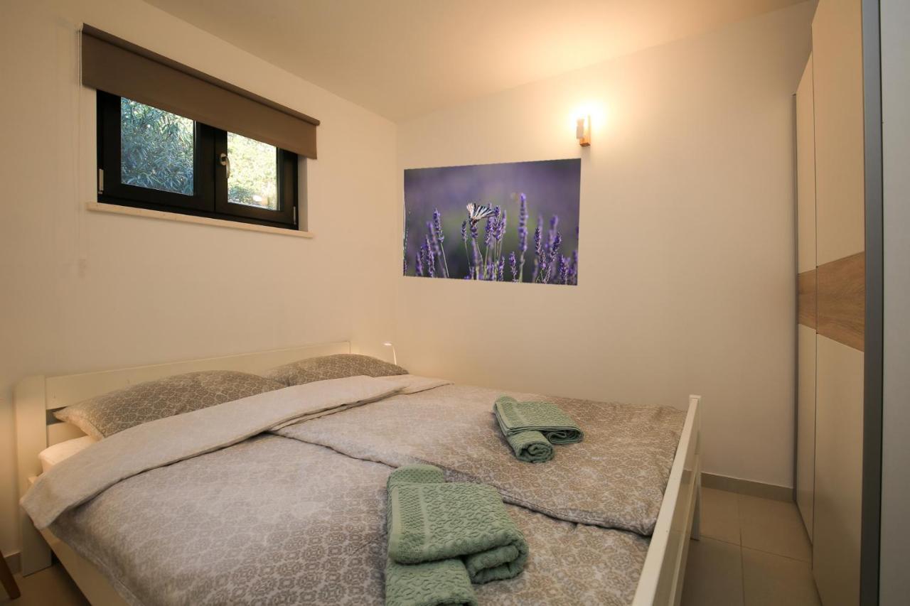 Apartmani Nena I Branko Premantura Zewnętrze zdjęcie