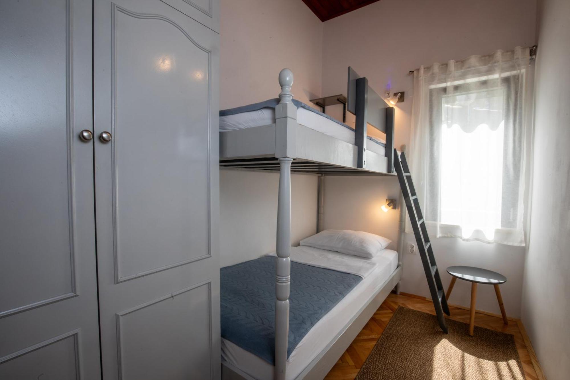 Apartmani Nena I Branko Premantura Zewnętrze zdjęcie