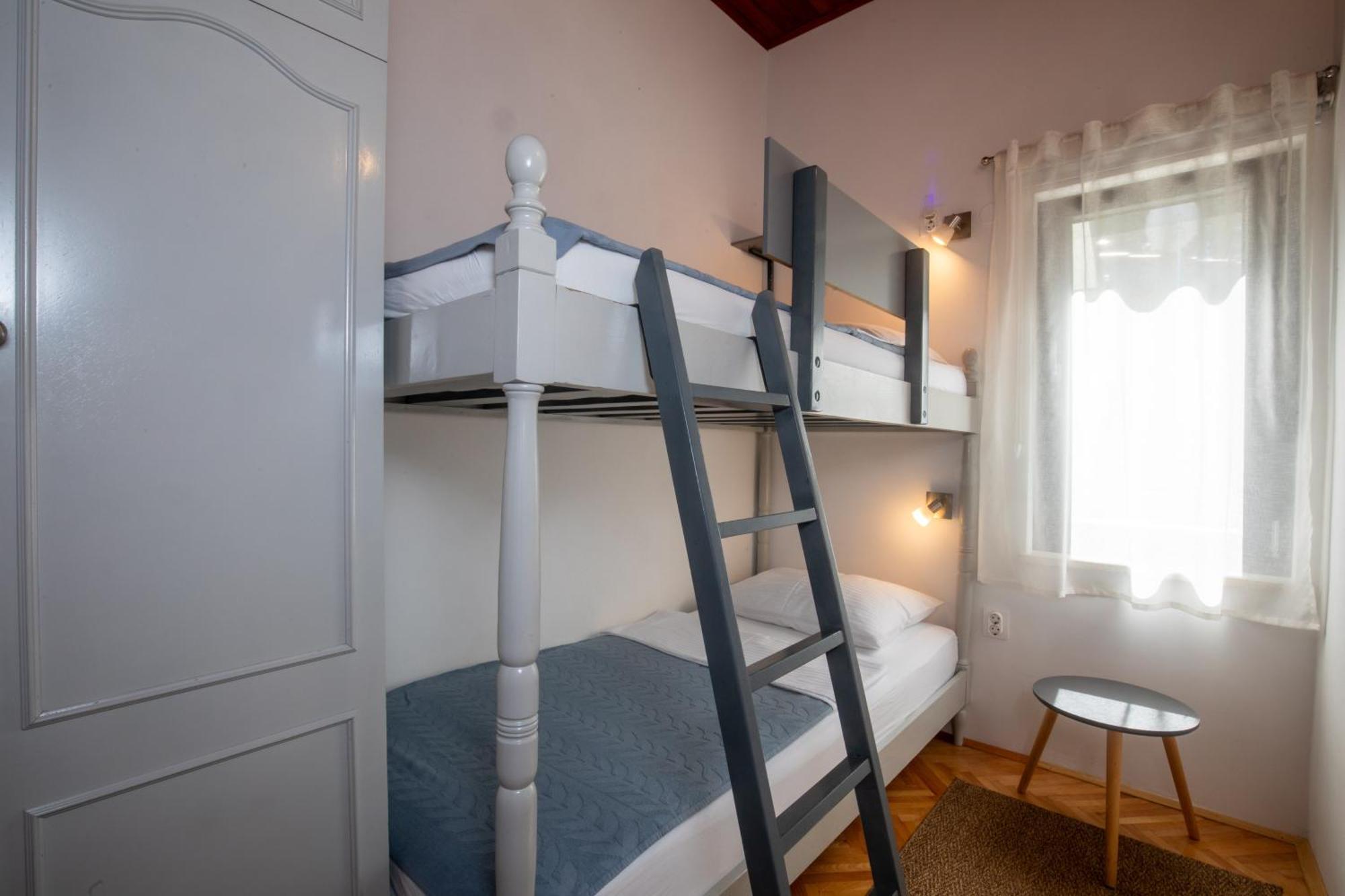 Apartmani Nena I Branko Premantura Zewnętrze zdjęcie